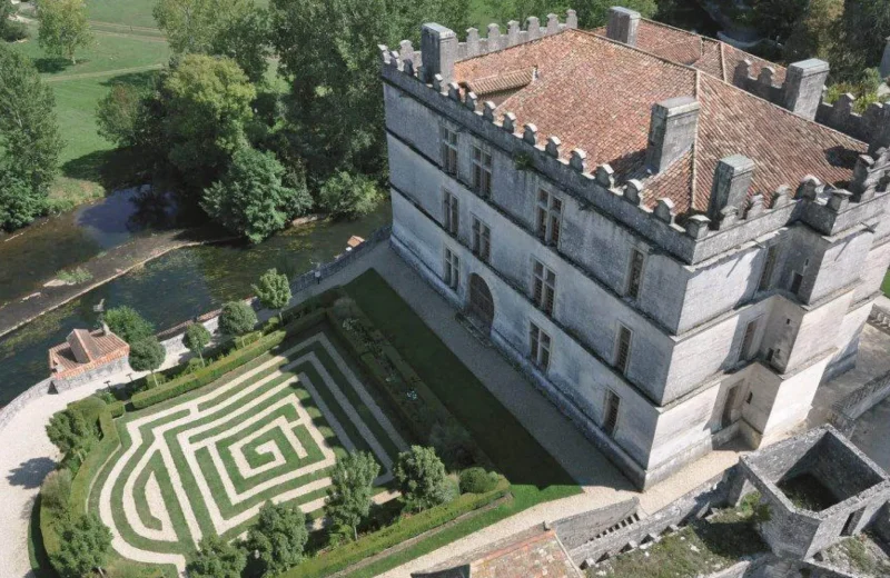 De Périgueux au château de Bourdeilles