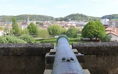 De Périgueux à la Venise du Périgord