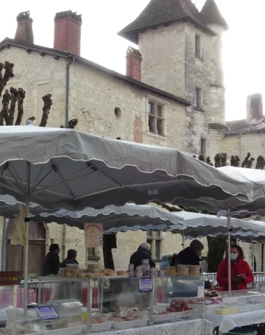 Marchés au gras et aux truffes