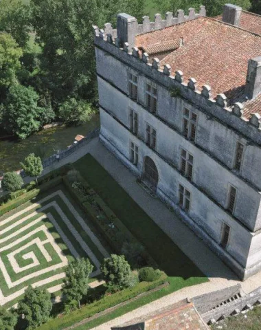 Partenariat : DESTINATION PÉRIGUEUX x CHÂTEAU DE BOURDEILLES